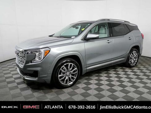 Used 2024 GMC Terrain Denali w/ Denali Premium Package AWD/4WD image 28