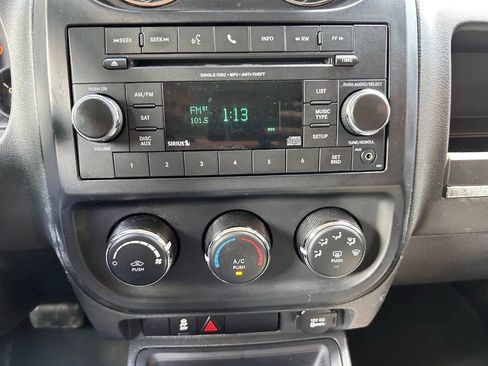 Used 2016 Jeep Patriot Sport w/ Power Value Group image 22