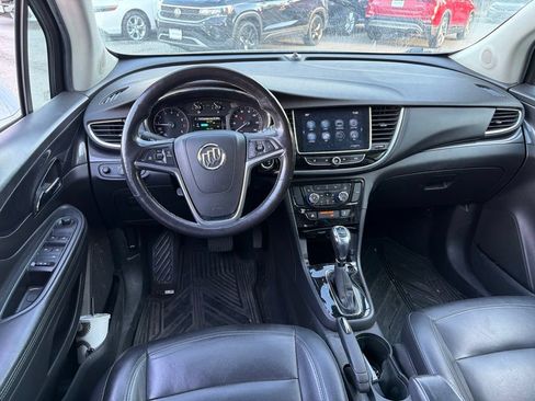 Used 2018 Buick Encore Essence AWD/4WD image 16