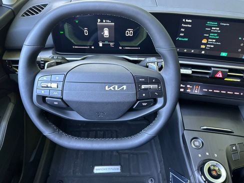 New 2026 Kia Sportage S image 10