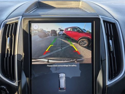 Used 2024 Ford Edge SEL image 31