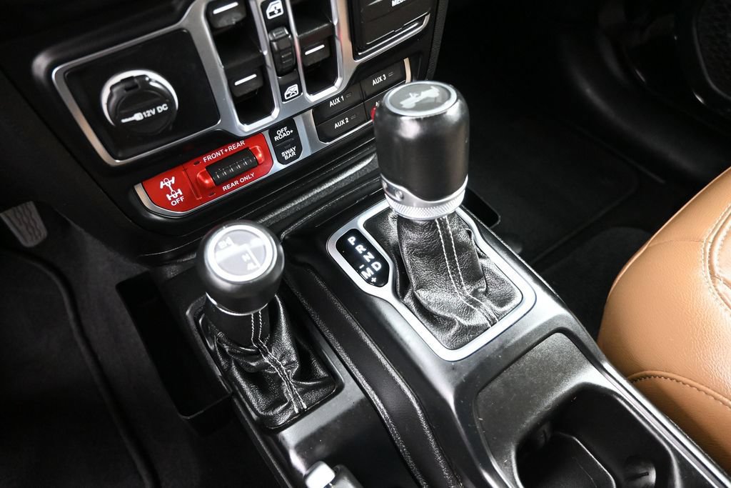 Used 2021 Jeep Wrangler Unlimited Rubicon AWD/4WD image 9