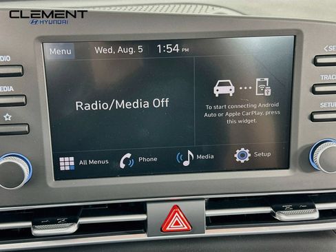 New 2026 Hyundai Elantra SE FWD image 17