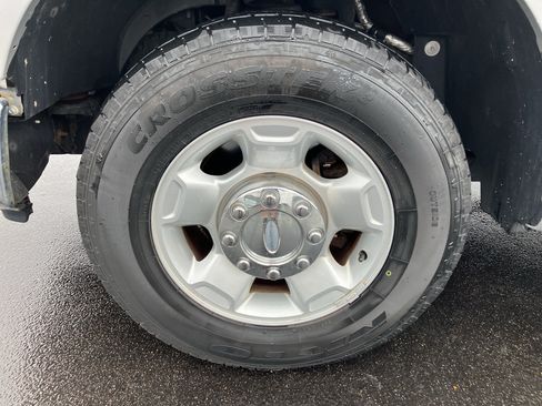 Used 2010 Ford F250 XLT RWD image 13