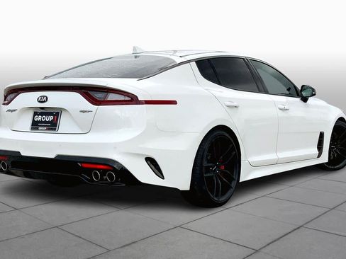Used 2019 Kia Stinger GT2 image 12