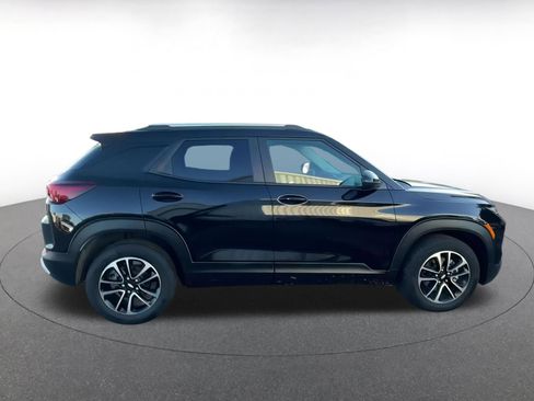 Used 2025 Chevrolet TrailBlazer LT image 16
