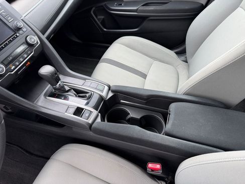 Used 2019 Honda Civic LX image 18