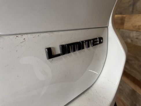 New 2025 Jeep Grand Cherokee L Limited w/ Black Appearance Package image 24