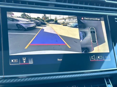 New 2026 Audi SQ8 Premium Plus image 19