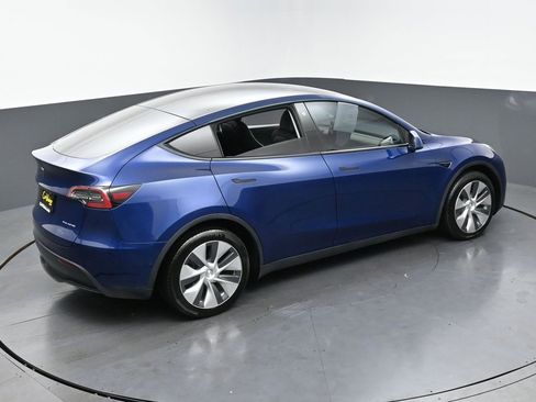 Used 2021 Tesla Model Y Long Range image 43