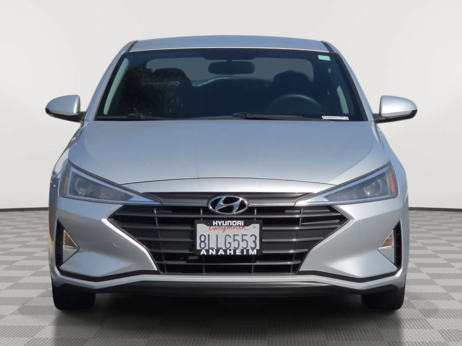 Used 2019 Hyundai Elantra SE FWD image 2