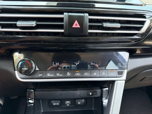 Used 2021 Kia Seltos EX AWD/4WD image 12