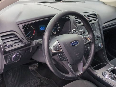 Used 2018 Ford Fusion S w/ Equipment Group 101A image 2