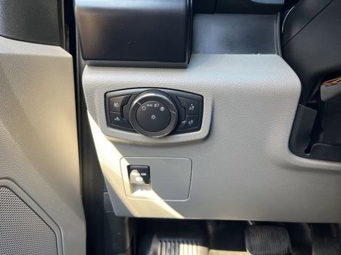 Used 2020 Ford F150 XL w/ Equipment Group 101A Mid image 22