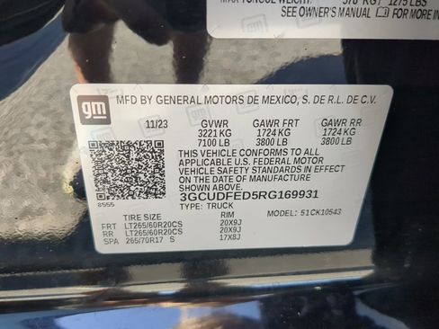 Used 2024 Chevrolet Silverado 1500 LT Trail Boss w/ LT Trail Boss Premium Package image 28