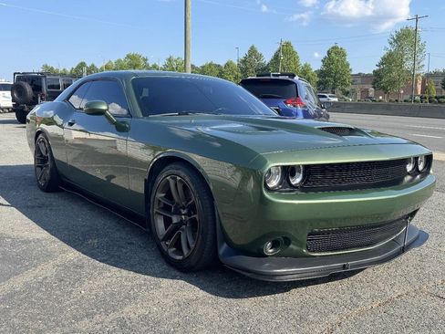 Used 2020 Dodge Challenger R/T Scat Pack w/ Plus Package RWD image 4