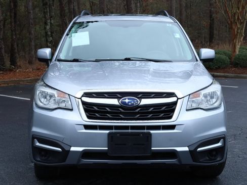 Used 2017 Subaru Forester 2.5i Premium image 8
