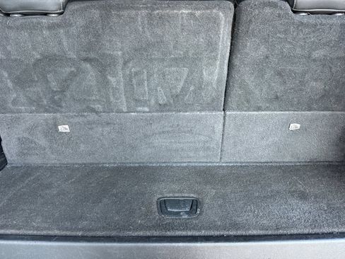 Used 2019 GMC Yukon SLT image 33