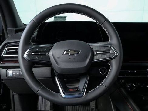 New 2026 Chevrolet Traverse Z71 w/ LPO, Floor Liner Package image 9