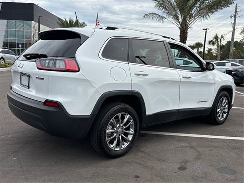Used 2020 Jeep Cherokee Latitude Plus image 14