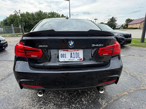 Used 2018 BMW 340i xDrive Sedan AWD/4WD image 7