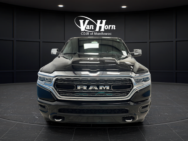 Used 2024 RAM 1500 Limited w/ Trailer Tow Group AWD/4WD image 2