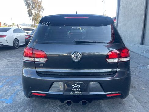 Used 2012 Volkswagen Golf R 4-Door image 8