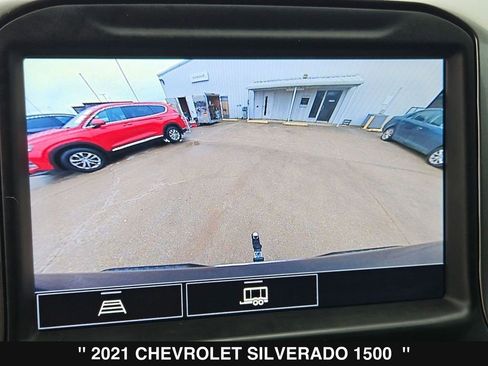 Used 2021 Chevrolet Silverado 1500 LT w/ Convenience Package II AWD/4WD image 35
