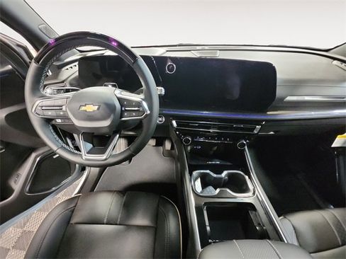 New 2026 Chevrolet Traverse High Country image 10