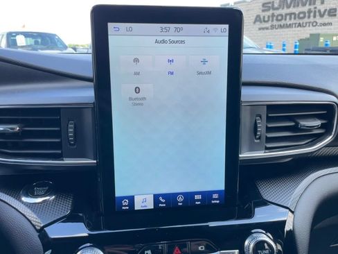 Used 2022 Ford Explorer ST w/ Equipment Group 401A AWD/4WD image 16