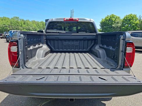 Used 2026 GMC Canyon Denali AWD/4WD image 32