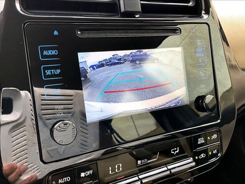 Used 2018 Toyota Prius Two w/ Prius Two Safety Plus Package FWD image 29