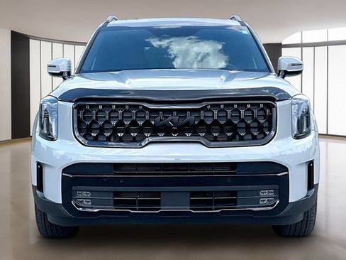 Used 2025 Kia Telluride SX X-Line AWD/4WD image 2