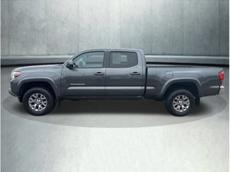Used 2019 Toyota Tacoma SR5 AWD/4WD video 2