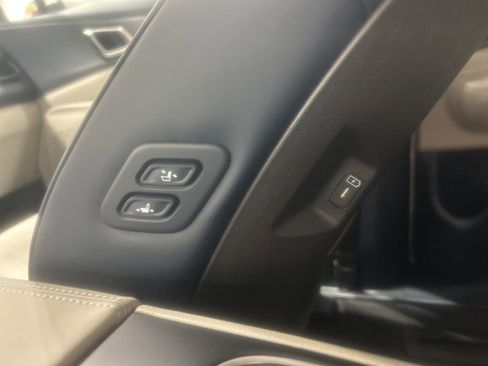 New 2026 Kia Carnival EX image 26