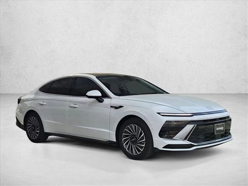 New 2026 Hyundai Sonata Limited image 7