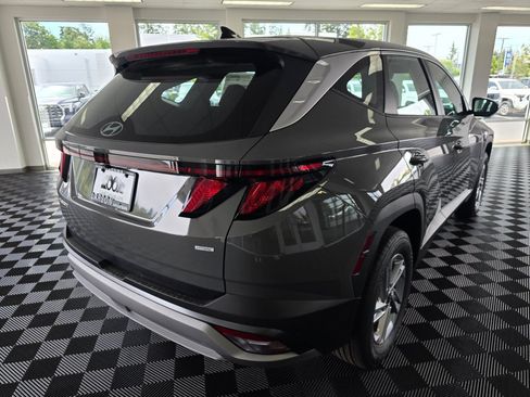 New 2026 Hyundai Tucson SE AWD/4WD image 3