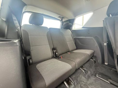 Used 2021 Chevrolet Traverse LT w/ LPO, Blackout Package image 14