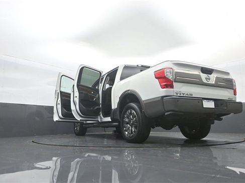 Used 2019 Nissan Titan Platinum Reserve w/ Platinum Utility Package image 42