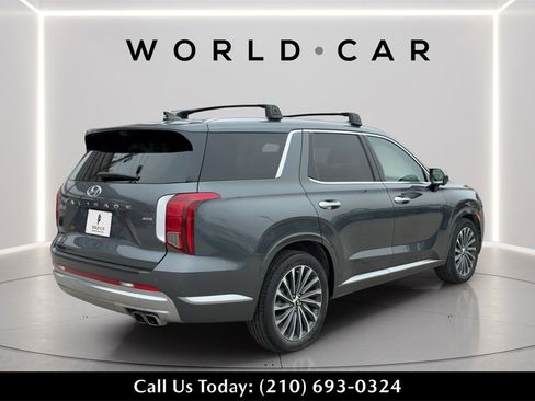 Used 2024 Hyundai Palisade Calligraphy image 8