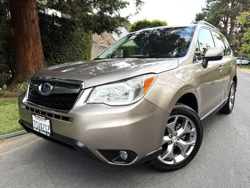 Used 2016 Subaru Forester 2.5i Touring w/ Eyesight & Navigation System image 1