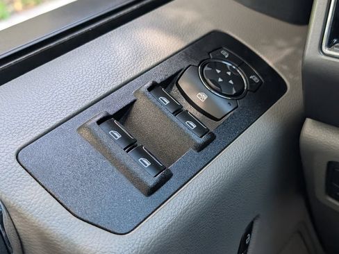 Used 2019 Ford F150 XLT AWD/4WD image 25