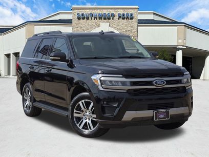 Used 2024 Ford Expedition XLT