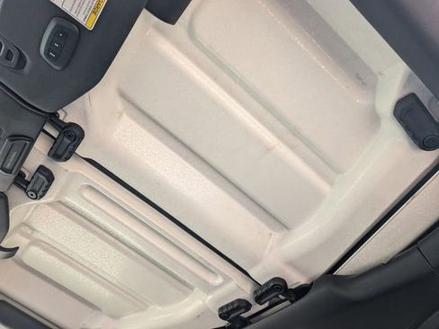 Used 2021 Jeep Wrangler Rubicon w/ Cold Weather Group AWD/4WD image 18