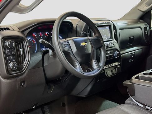 Used 2025 Chevrolet Silverado 1500 Custom w/ Turbomax Blackout Package AWD/4WD image 7