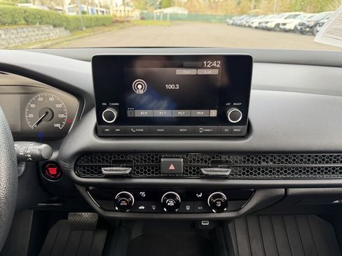 Certified 2023 Honda HR-V LX image 20