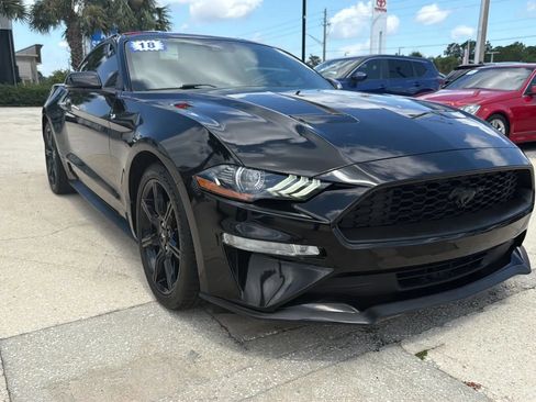 Used 2018 Ford Mustang Premium w/ Equipment Group 201A RWD image 7