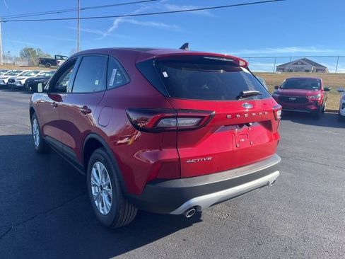 New 2026 Ford Escape Active image 7