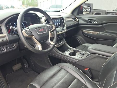 Used 2023 GMC Acadia Denali w/ Denali Technology Package image 26