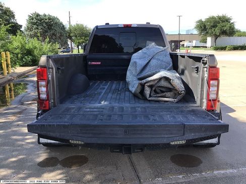 Used 2022 Ford F350 Lariat w/ Lariat Value Package AWD/4WD image 10